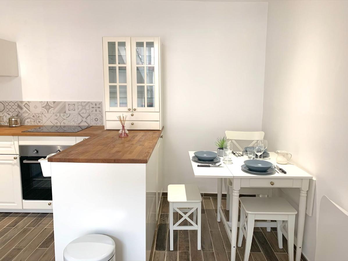 L'Accueillant - Appartement Avec Chambre Et Terrasse Toulouse Centre Luaran gambar